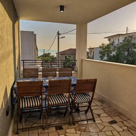 Lovreta - Ivano Apartamento Makarska